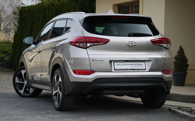 Hyundai Tucson cena 77900 przebieg: 139000, rok produkcji 2017 z Świnoujście małe 742